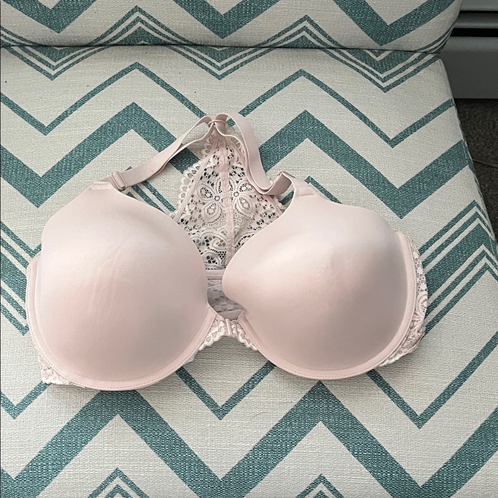 Maidenform Light Pink Lace Bra